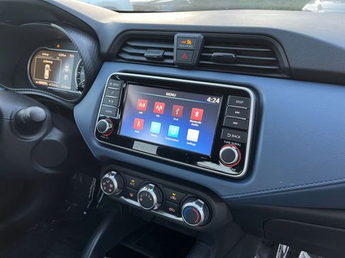 Used 2025 Nissan Versa SV image 21