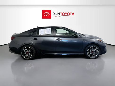 Used 2022 Kia Forte GT w/ GT2 Package FWD image 2