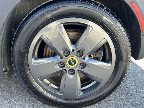 Used 2022 MINI Cooper SE image 11