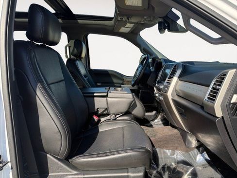 Used 2017 Ford F350 Lariat w/ Lariat Ultimate Package image 12