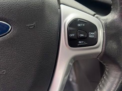 Used 2015 Ford Fiesta SE image 13