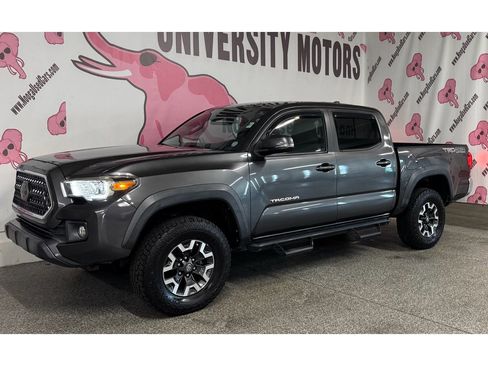 Used 2019 Toyota Tacoma TRD Off-Road image 8