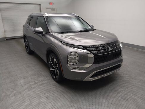 Used 2022 Mitsubishi Outlander SEL AWD/4WD image 13