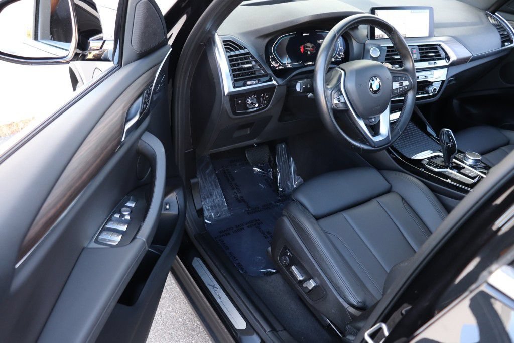 Used 2021 BMW X3 xDrive30e w/ Premium Package AWD/4WD image 16