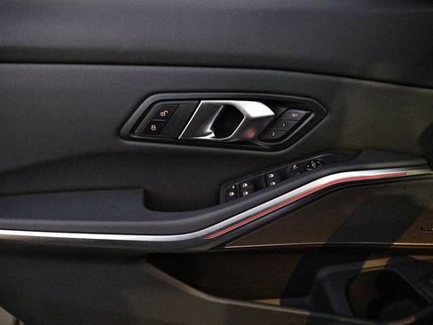 New 2026 BMW 330i Sedan w/ M Sport Package image 13