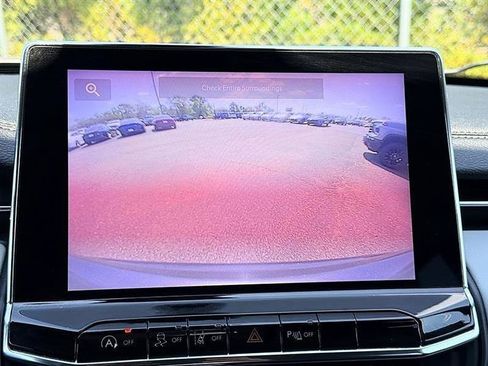 Used 2022 Jeep Compass Limited image 37