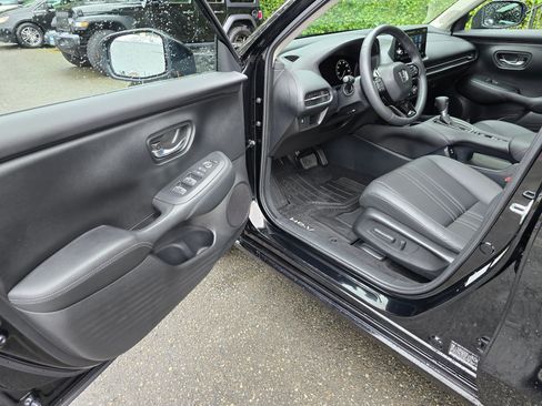 Certified 2024 Honda HR-V EX-L image 21