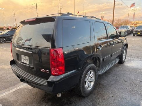 Used 2012 GMC Yukon SLE image 3