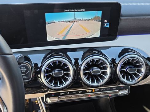 Used 2023 Mercedes-Benz CLA 250 w/ Premium Package image 11