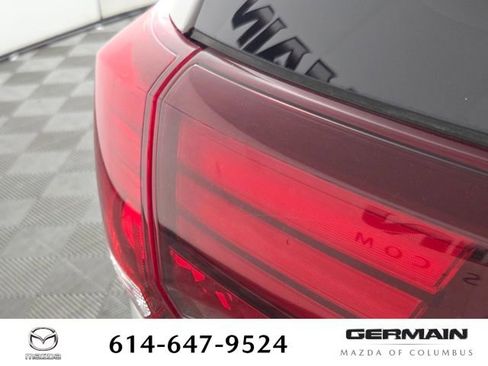 Used 2018 Mitsubishi Outlander GT AWD/4WD image 16