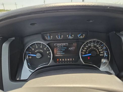 Used 2014 Ford F150 XLT w/ XLT Chrome Package RWD image 28