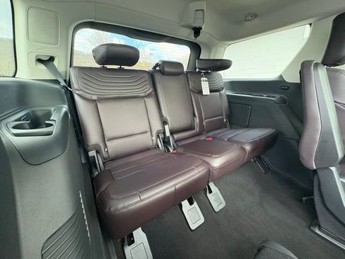 New 2026 Ford Expedition Platinum w/ Platinum Ultimate Package image 36