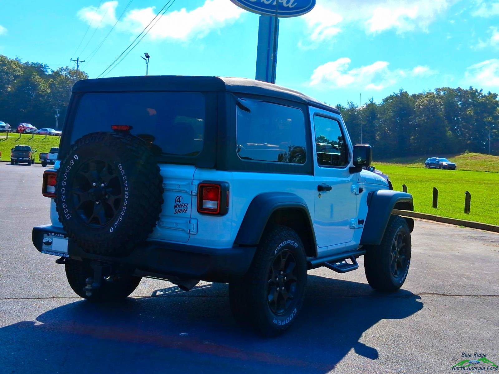 Used 2021 Jeep Wrangler Sport AWD/4WD image 5