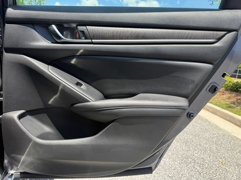 Used 2020 Honda Accord EX-L image 47