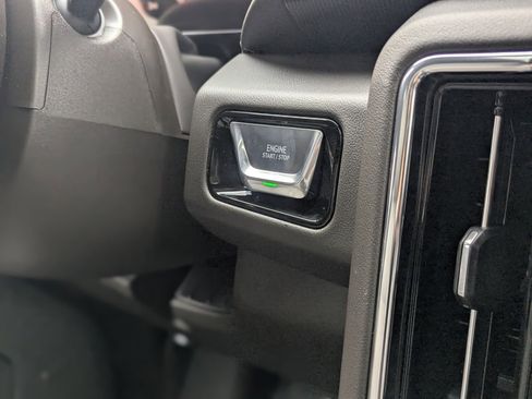 New 2026 GMC Yukon Elevation image 25