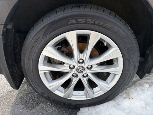 Used 2017 Toyota RAV4 Limited AWD/4WD image 42