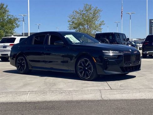 New 2026 BMW 740i 740i w/ Executive Package image 4