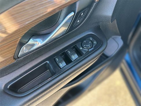 Used 2019 GMC Terrain SLE image 15