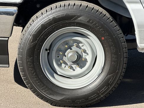 New 2025 Ford E-350 and Econoline 350 Super Duty w/ Power Equipment Group image 22