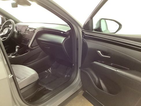 Used 2023 Hyundai Santa Cruz SEL Premium AWD/4WD image 19
