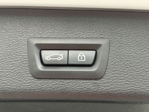 Used 2016 BMW X3 xDrive28i image 12