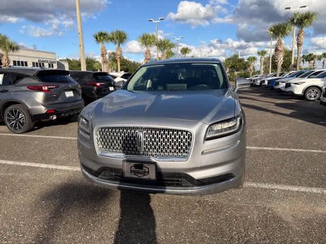 Used 2023 Lincoln Nautilus FWD w/ Premium Package image 4
