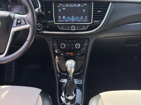 Used 2020 Buick Encore Preferred w/ Safety Package image 19