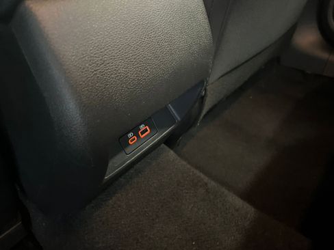 Used 2024 Nissan Altima 2.5 SV image 24