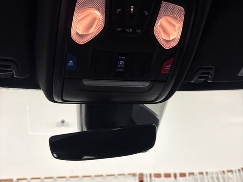 New 2026 RAM 1500 4x4 Crew Cab image 15