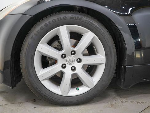 Used 2005 Nissan 350Z Touring RWD image 23