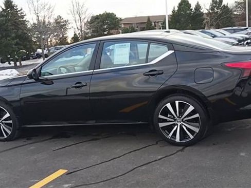 Used 2021 Nissan Altima 2.5 SR image 8