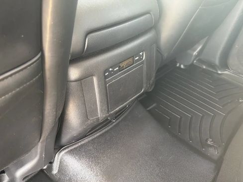 Used 2017 INFINITI QX80 2WD w/ Driver Assistance Package image 26