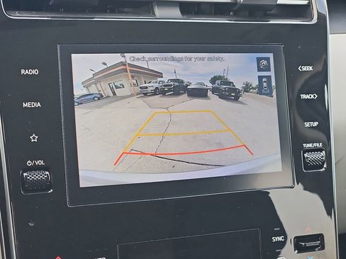 Used 2024 Hyundai Tucson SEL FWD image 16
