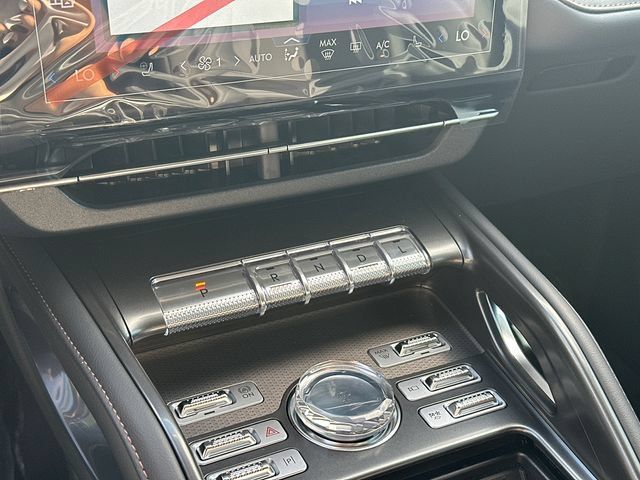 New 2026 Lincoln Nautilus Premier w/ Equipment Group 102A AWD/4WD image 26