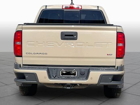 Used 2021 Chevrolet Colorado Z71 AWD/4WD image 6