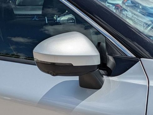 Used 2022 Nissan Rogue Platinum w/ Head-Up Display Package FWD image 12
