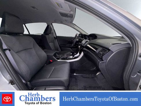Used 2016 Honda Accord LX image 21