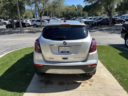 Used 2021 Buick Encore Preferred w/ Safety Package II image 6