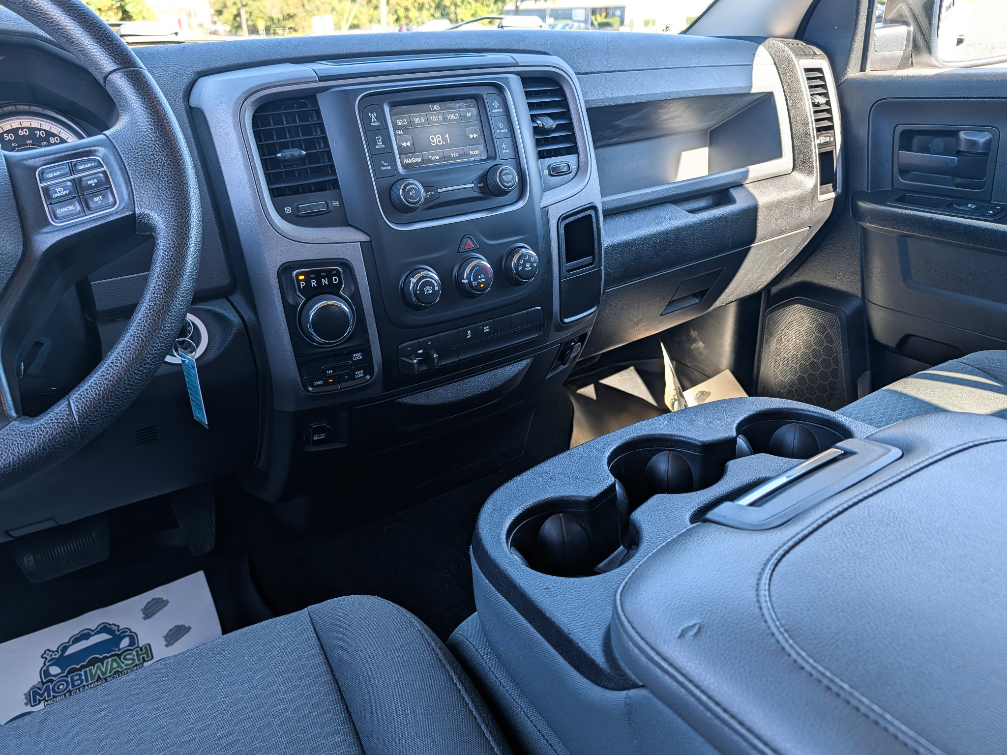 Used 2017 RAM 1500 Express w/ Express Value Package AWD/4WD image 23