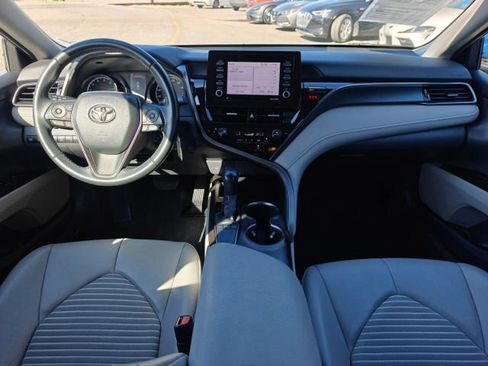 Used 2022 Toyota Camry SE FWD image 28