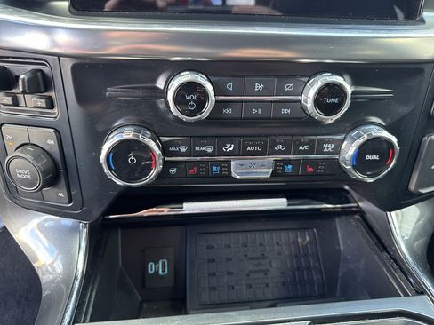 Certified 2023 Ford F150 Lariat w/ Equipment Group 502A High image 44