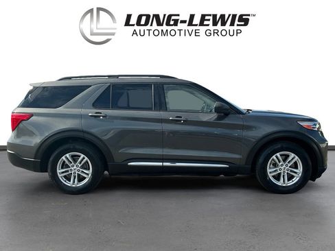 Used 2020 Ford Explorer XLT w/ Equipment Group 202A RWD image 8