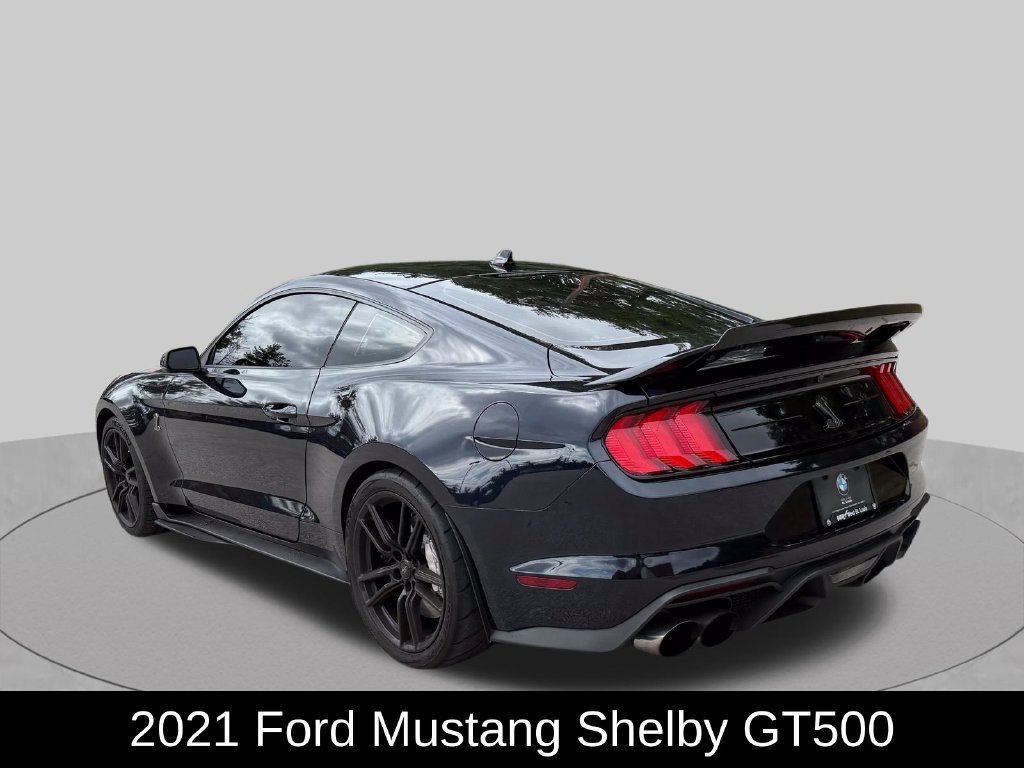 Used 2021 Ford Mustang Shelby GT500 w/ Technology Package RWD image 3