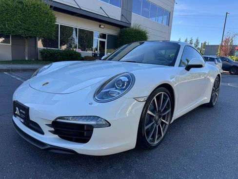 Used 2013 Porsche 911 Carrera S RWD image 4