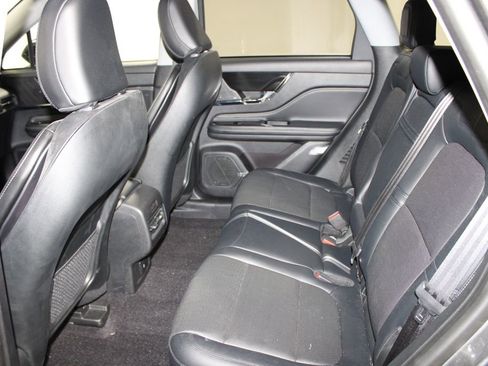 Used 2022 Lincoln Corsair FWD w/ Equipment Group 101A image 18