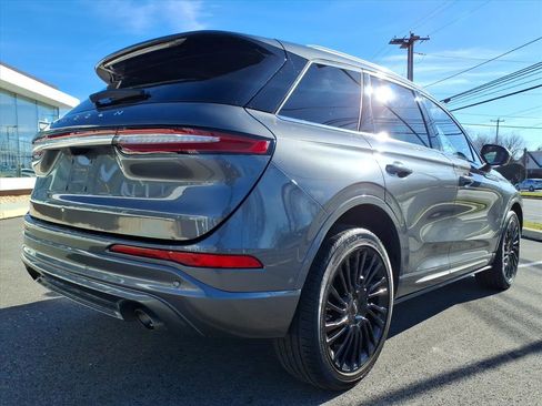 Certified 2021 Lincoln Corsair Reserve w/ Equipment Group 201A image 10