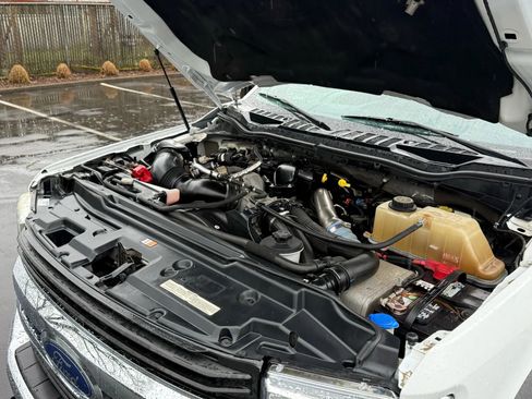 Used 2019 Ford F550 4x4 Crew Cab Super Duty image 36