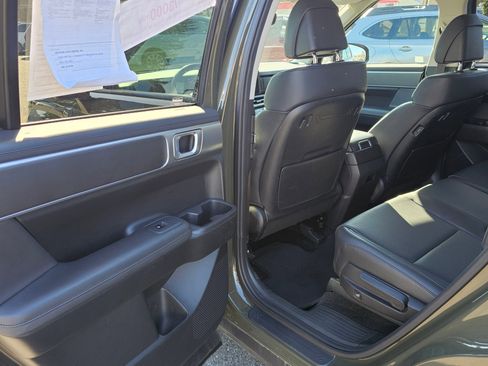 Used 2024 Hyundai Santa Fe SEL image 15