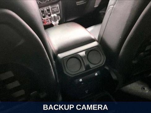 Used 2021 Jeep Gladiator Rubicon w/ Dual Top Group AWD/4WD image 15