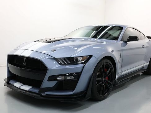 Used 2022 Ford Mustang Shelby GT500 w/ Technology Package RWD image 57